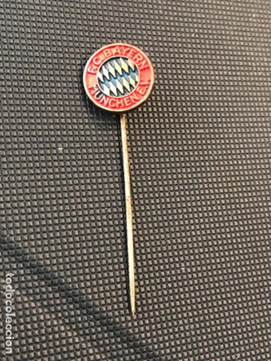 Sammelleidenschaft Sport: ANTIGUA INSIGNIA DE AGUJA DEL BAYER DE MUNICH. BAYER MUNCHEN.