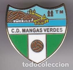 Coleccionismo deportivo: PIN DE FUTBOL DEL CLUB DEPORTIVO MANGAS VERDES (FOOTBALL) MALAGA