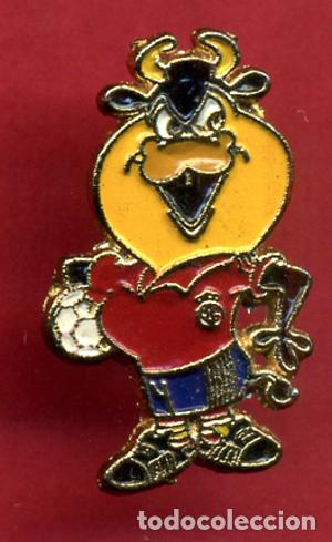 Sammelleidenschaft Sport: PIN INSIGNIA FUTBOL SELECCION ESPA&Ntilde;OLA AGUJA ANTIGUO ORIGINAL , PF13