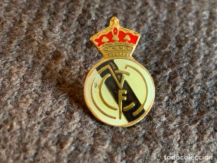 Pin Equipo Futbol Real Madrid Comprar Pins De Fútbol En Todocoleccion 204496565 0518