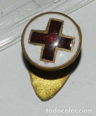 Collectionnisme sportif: ANTIGUA INSIGNIA DE SOLAPA, CRUZ ROJA, ESMALTADA.