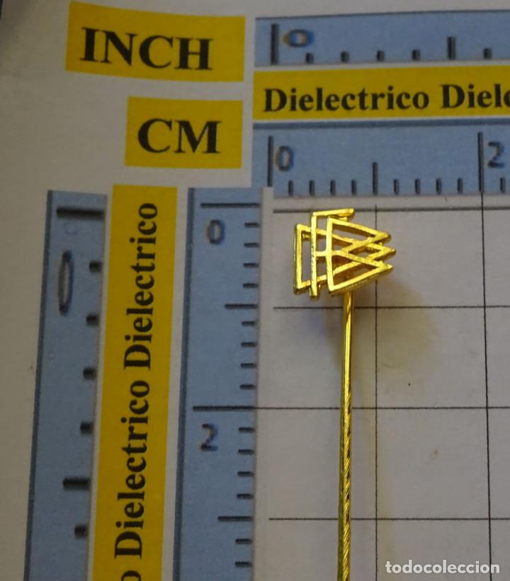 Sammelleidenschaft Sport: ALFILER INSIGNIA DE F&Uacute;TBOL. FEDERACI&Oacute;N ALEMANA DE F&Uacute;TBOL. ANTIGUO LOGO ALEMANIA. NO PIN