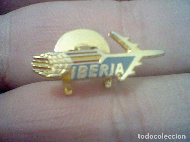 Sammelleidenschaft Sport: IBERIA AEROLINEAS AVIACION AVION ESPA&Ntilde;OLES ANTIGUA INSIGNIA OJAL 2,2 CMS LARGO