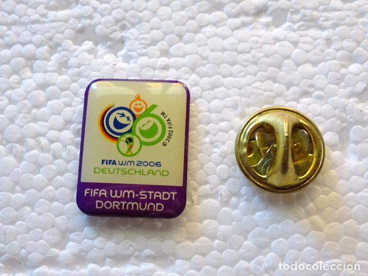 Collectionnisme sportif: PIN DE DEPORTES. F&Uacute;TBOL. MUNDIAL COPA DEL MUNDO ALEMANIA 2006. SEDE DE DORTMUND