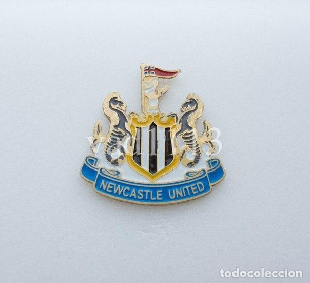 Collezionismo sportivo: BADGE PIN: EUROPEAN FOOTBALL CLUBS ENGLAND - &rdquo; Newcastle United FC &rdquo;