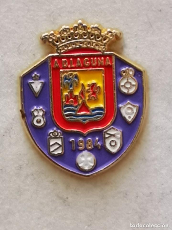 Collectionnisme sportif: PIN FUTBOL - TENERIFE - SAN CRISTOBAL DE LA LAGUNA - AD LAGUNA