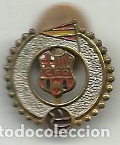 Coleccionismo deportivo: (P-400)INSIGNIA DE SOLAPA C.F.BARCELONA - BANDERA DE ESPA&Ntilde;A