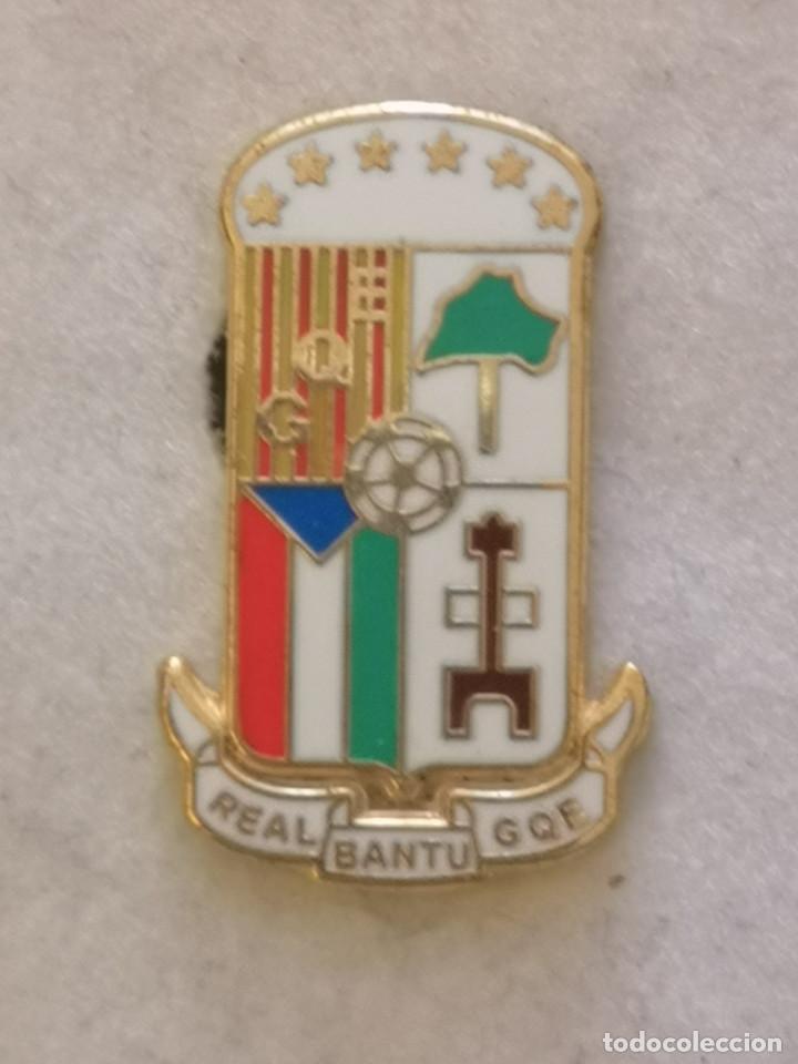 Coleccionismo deportivo: PIN FUTBOL - ZARAGOZA - REAL BANTU GQE