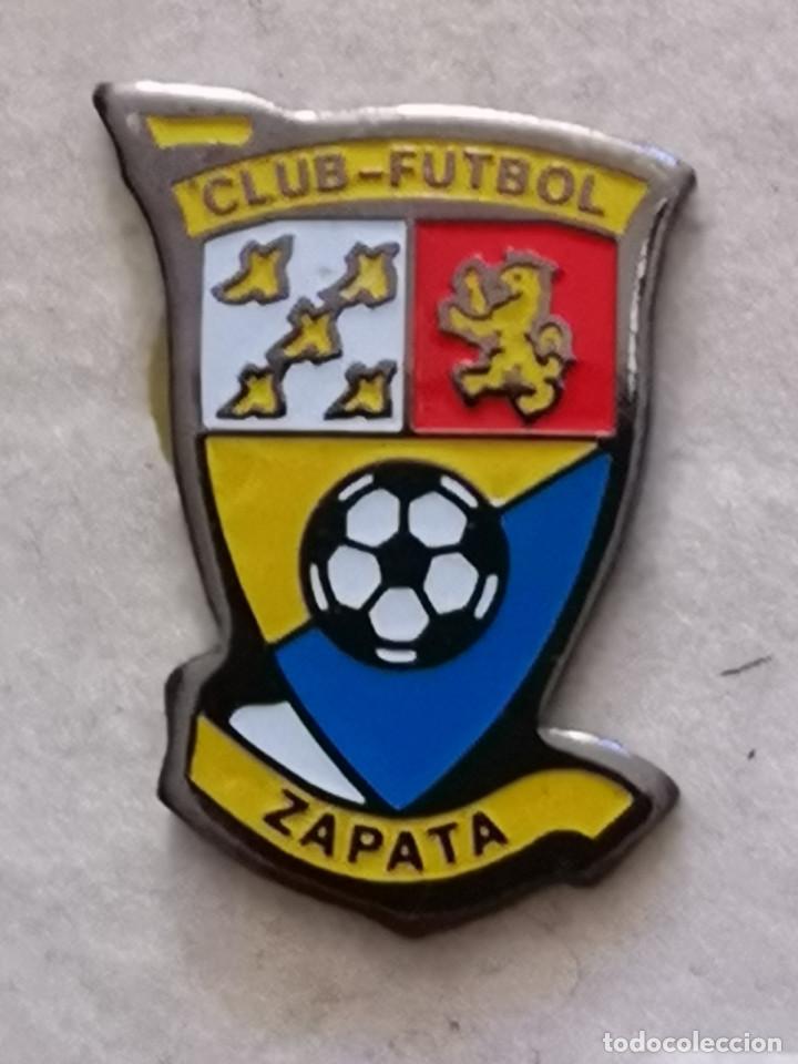 Sammelleidenschaft Sport: PIN FUTBOL - ZARAGOZA - CF ZAPATA