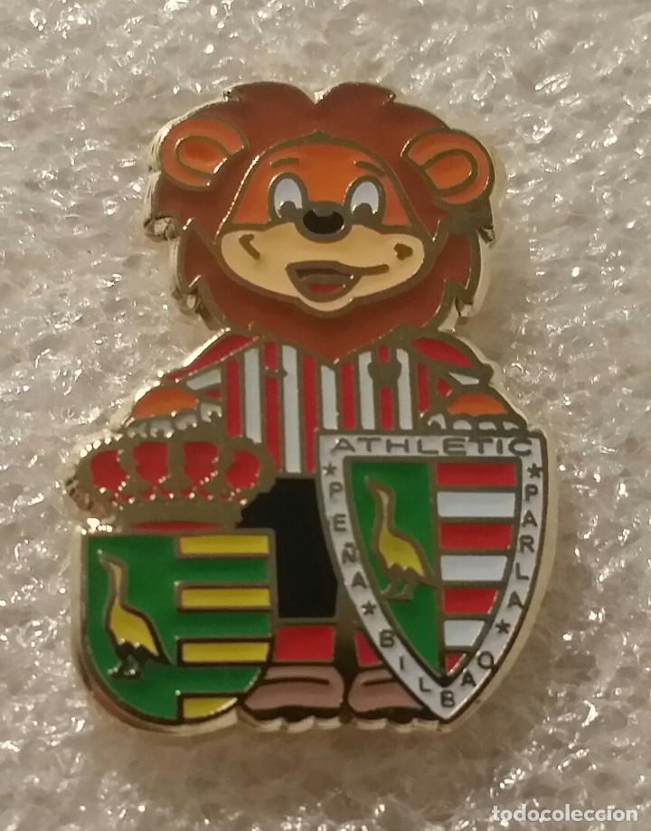 Collezionismo sportivo: Athletic club Bilbao pin pe&ntilde;a Parla de Jaen