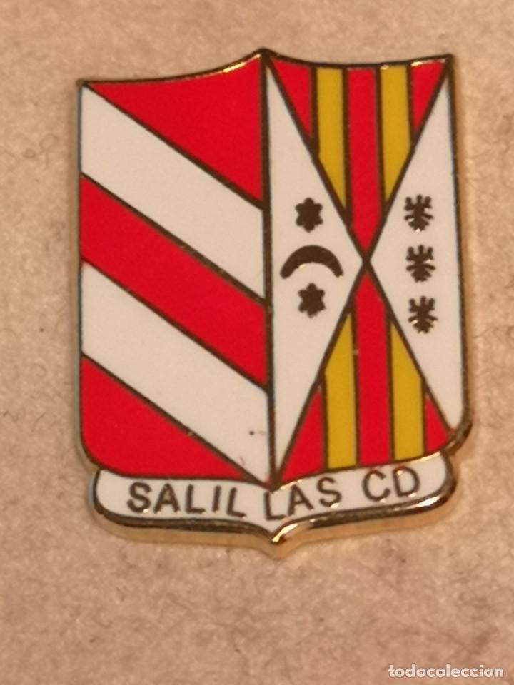 Coleccionismo deportivo: PIN FUTBOL - ZARAGOZA - SALILLAS DE JALON - SALILLAS CD