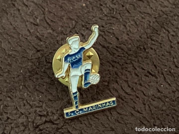 Collezionismo sportivo: PIN DE F&Uacute;TBOL JUGADOR F.C. MARINHAS