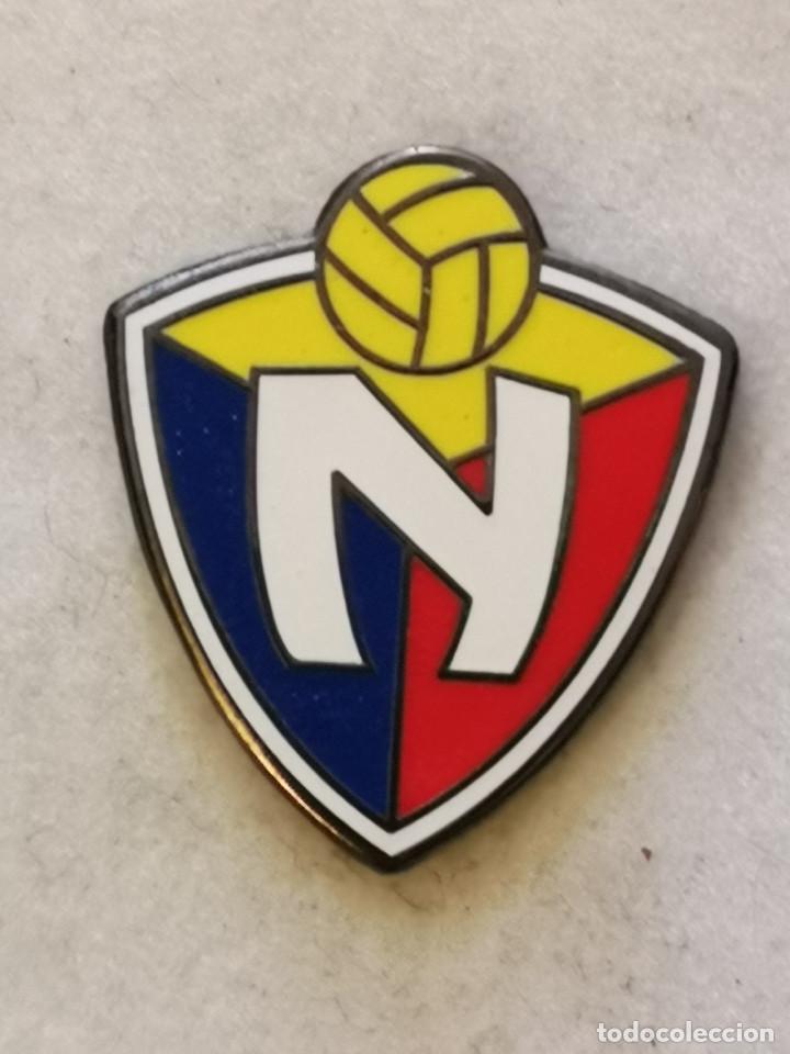 Coleccionismo deportivo: PIN FUTBOL - ZARAGOZA - ATLETICO NACIONAL