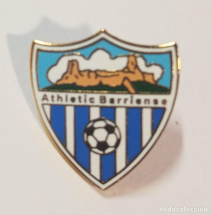 Coleccionismo deportivo: PIN PINS ATHLETIC BARRIENSE - Foto 1