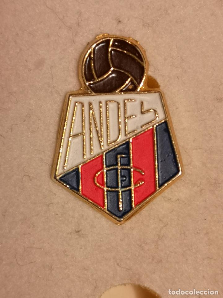 Collezionismo sportivo: PIN FUTBOL - ASTURIAS - NAVIA - CF ANDES