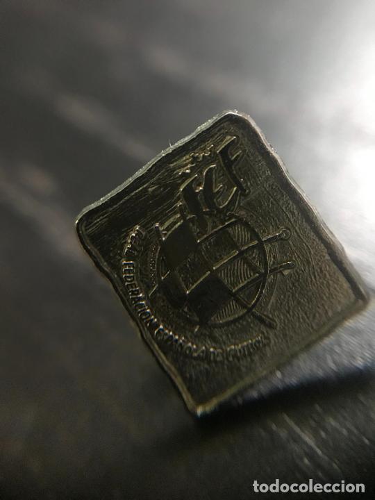 Coleccionismo deportivo: ANTIGUO PIN INSIGNIA - Foto 1