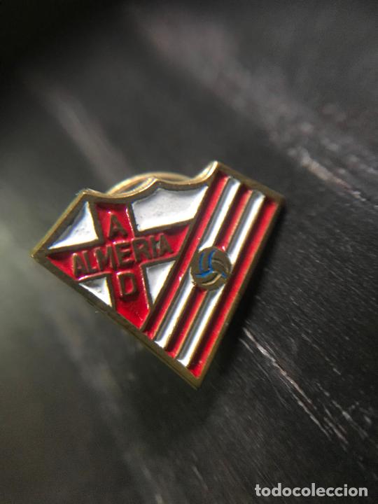 Coleccionismo deportivo: ANTIGUO PIN INSIGNIA - Foto 1