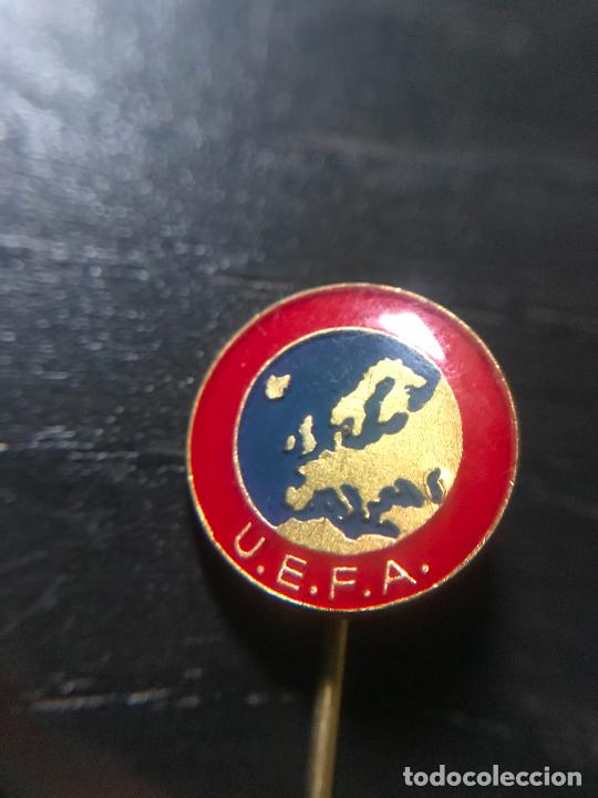 Coleccionismo deportivo: ANTIGUO PIN INSIGNIA DE SOLAPA - Foto 1