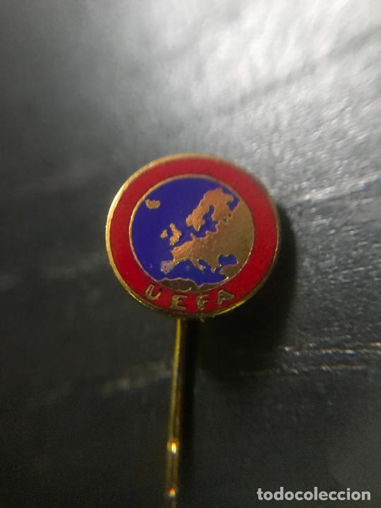Coleccionismo deportivo: ANTIGUO PIN INSIGNIA DE SOLAPA - Foto 1