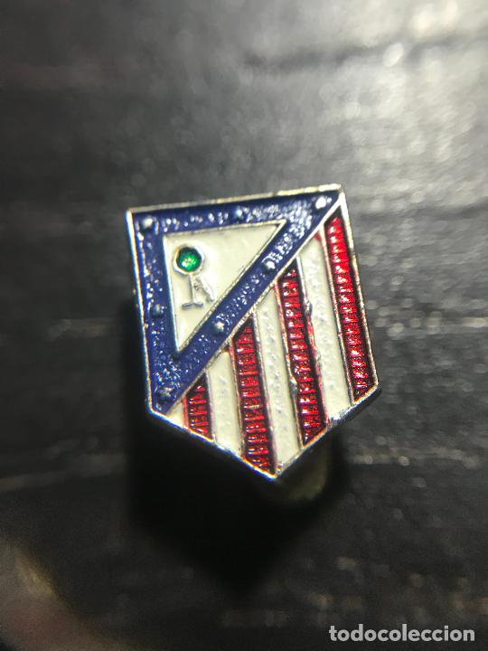Coleccionismo deportivo: ANTIGUO PIN INSIGNIA - Foto 1