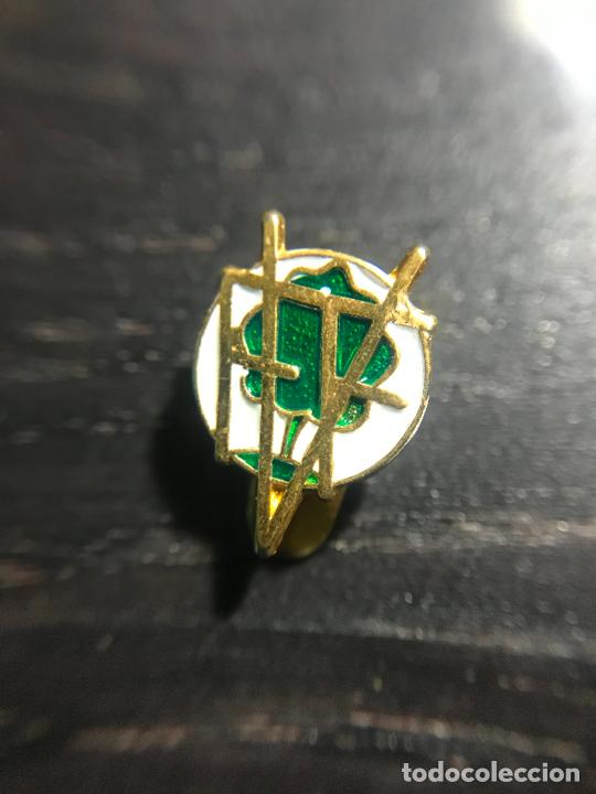 Coleccionismo deportivo: ANTIGUO PIN INSIGNIA - Foto 1