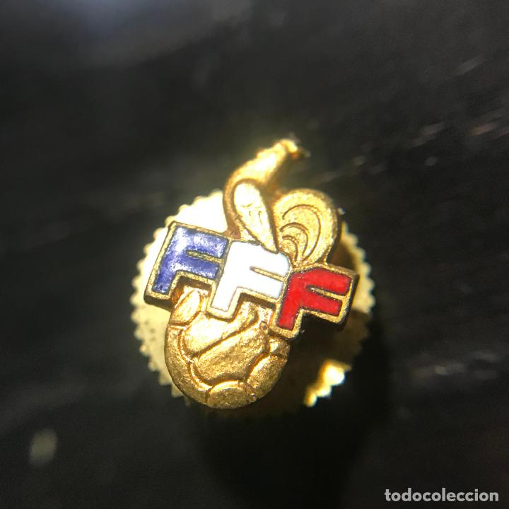 Coleccionismo deportivo: ANTIGUO PIN INSIGNIA - Foto 1