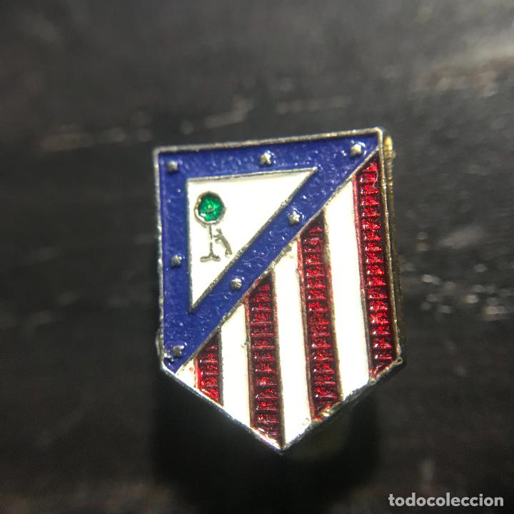 Coleccionismo deportivo: ANTIGUO PIN INSIGNIA - Foto 1