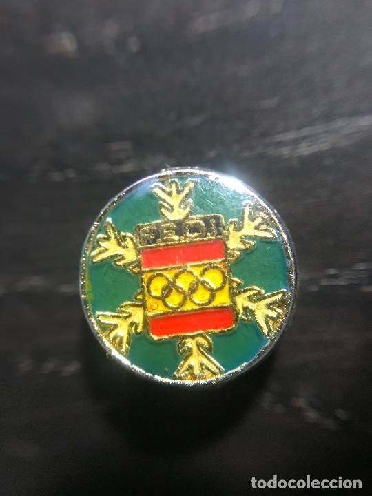 Coleccionismo deportivo: ANTIGUO PIN INSIGNIA - Foto 1