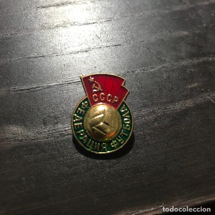 Coleccionismo deportivo: ANTIGUO PIN BROCHE INSIGNIA - Foto 1