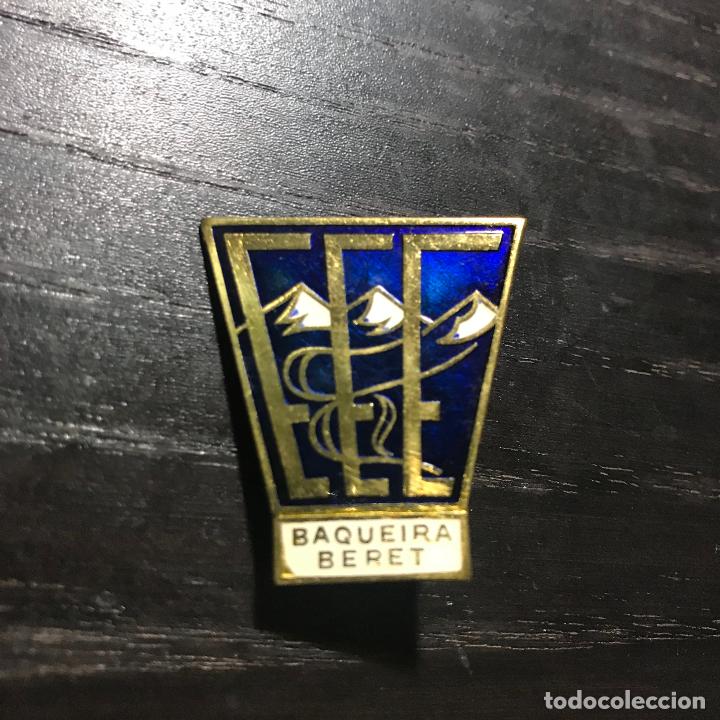 Coleccionismo deportivo: ANTIGUO PIN BROCHE INSIGNIA - Foto 1