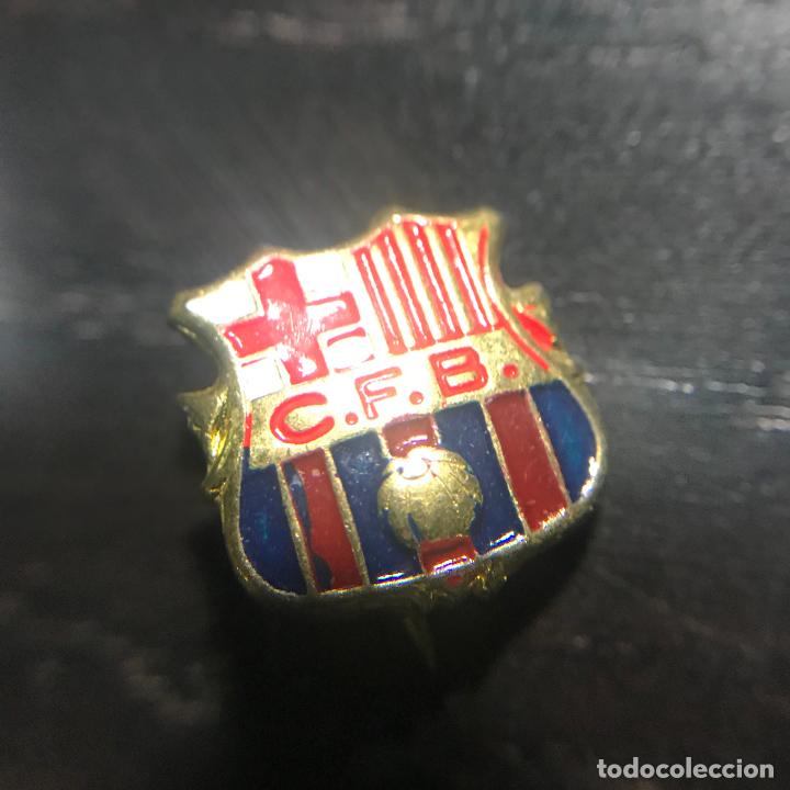 Coleccionismo deportivo: ANTIGUO PIN BROCHE INSIGNIA - Foto 1