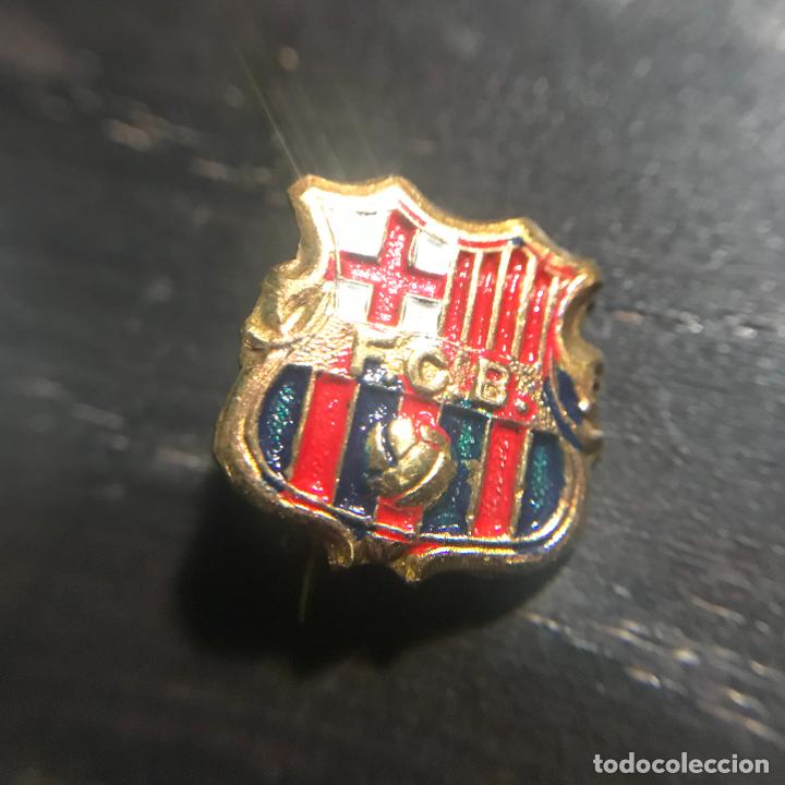 Coleccionismo deportivo: ANTIGUO PIN BROCHE INSIGNIA - Foto 1