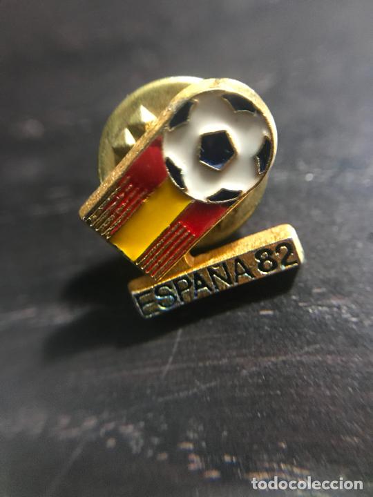 Coleccionismo deportivo: ANTIGUO PIN BROCHE INSIGNIA - Foto 1