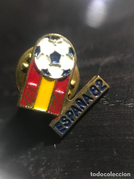 Coleccionismo deportivo: ANTIGUO PIN BROCHE INSIGNIA - Foto 1