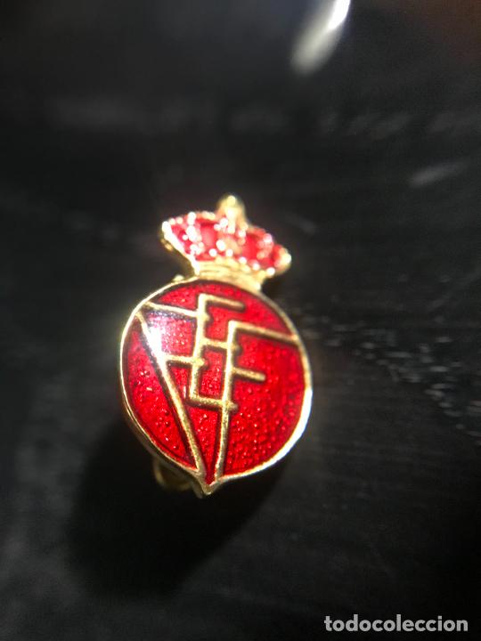 Coleccionismo deportivo: ANTIGUO PIN BROCHE INSIGNIA - Foto 1