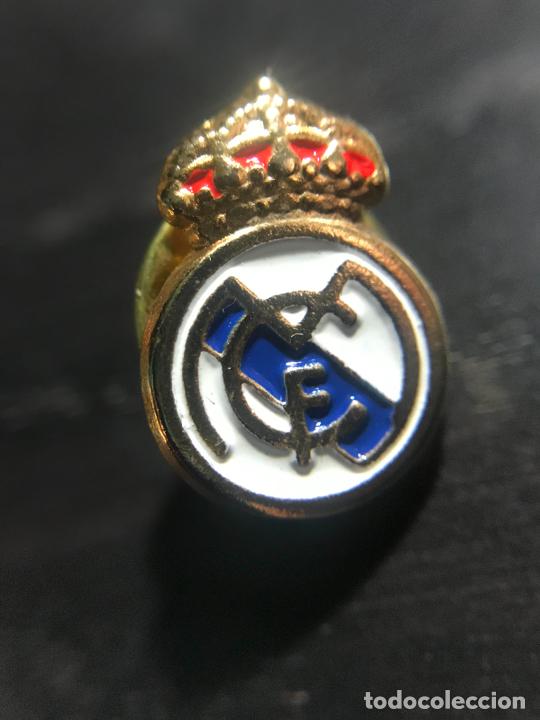 Coleccionismo deportivo: ANTIGUO PIN BROCHE INSIGNIA - Foto 1