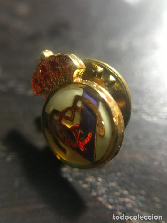 Coleccionismo deportivo: ANTIGUO PIN BROCHE INSIGNIA - Foto 1
