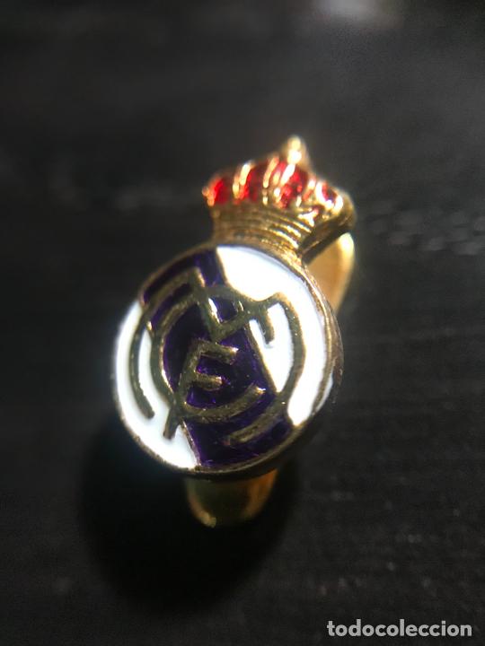 Coleccionismo deportivo: ANTIGUO PIN BROCHE INSIGNIA - Foto 1