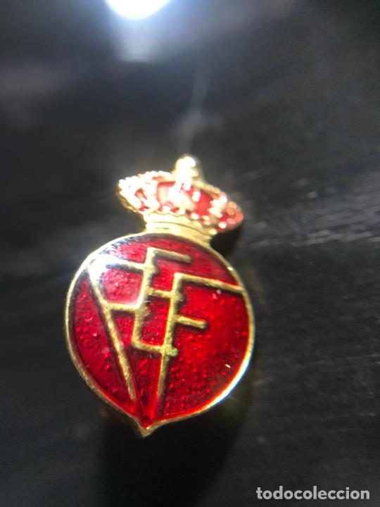 Coleccionismo deportivo: ANTIGUO PIN BROCHE INSIGNIA - Foto 1
