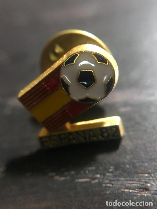Coleccionismo deportivo: ANTIGUO PIN BROCHE INSIGNIA - Foto 1