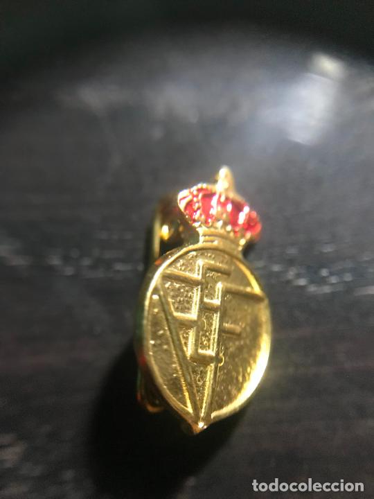 Coleccionismo deportivo: ANTIGUO PIN BROCHE INSIGNIA - Foto 1