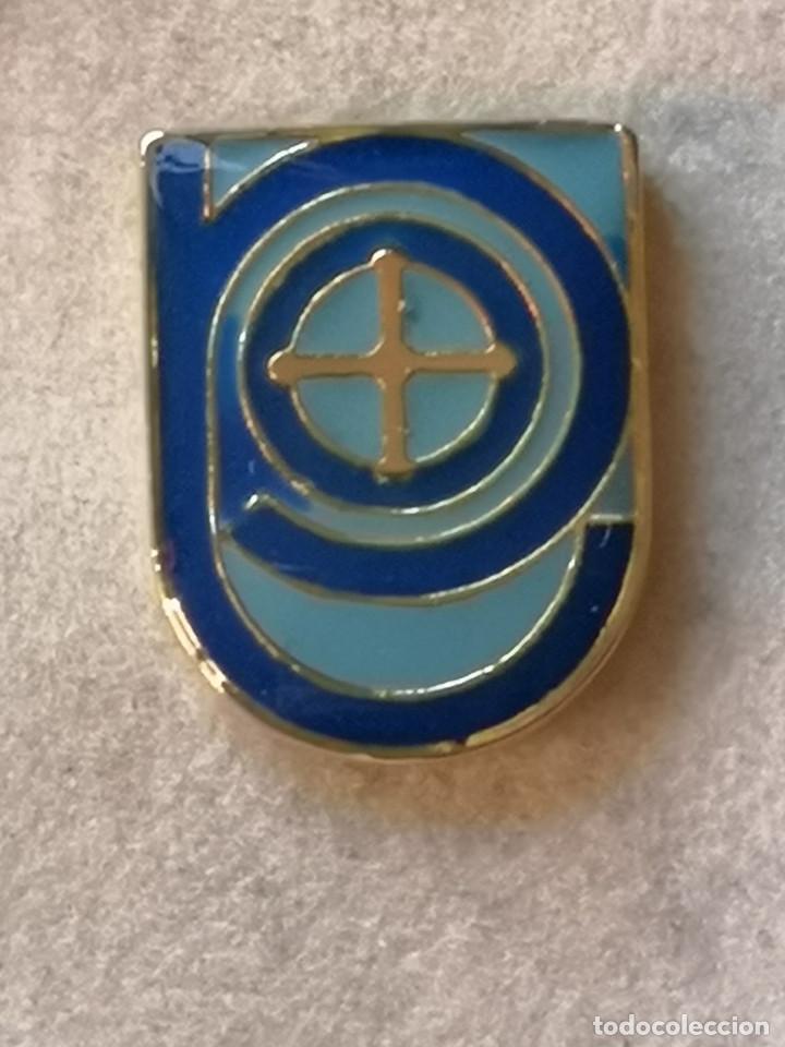 Collezionismo sportivo: PIN FUTBOL - ASTURIAS - OVIEDO - CENTRO ASTURIANO