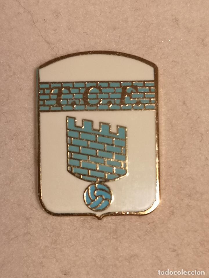 Coleccionismo deportivo: PIN FUTBOL - ASTURIAS - TORREON CF