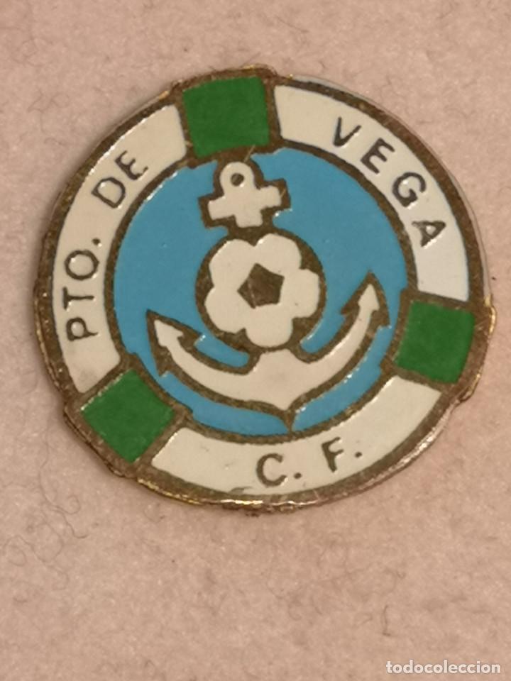 Coleccionismo deportivo: PIN FUTBOL - ASTURIAS - PUERTO DE VEGA - PTO DE VEGA CF