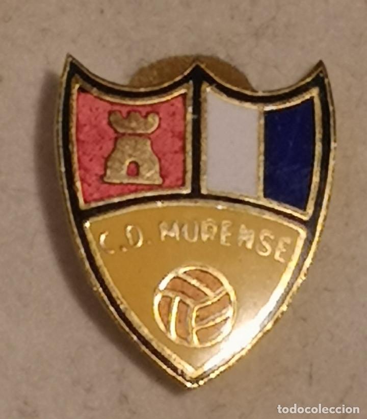 Sports collectibles: PIN FUTBOL - MALLORCA - MURO - CD MURENSE