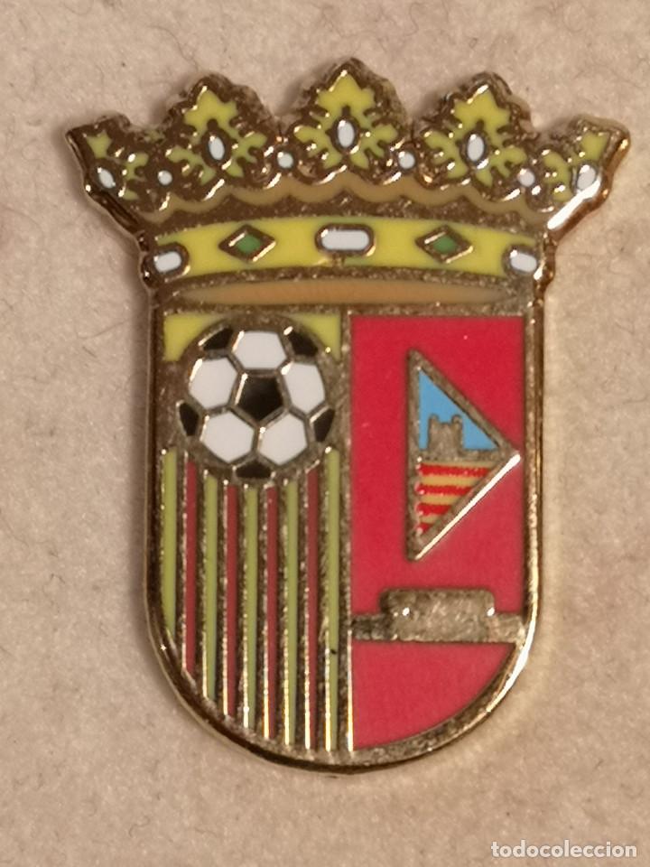 Colecionismo desportivo: PIN FUTBOL - MALLORCA - PALMA - SPORTING CAMP
