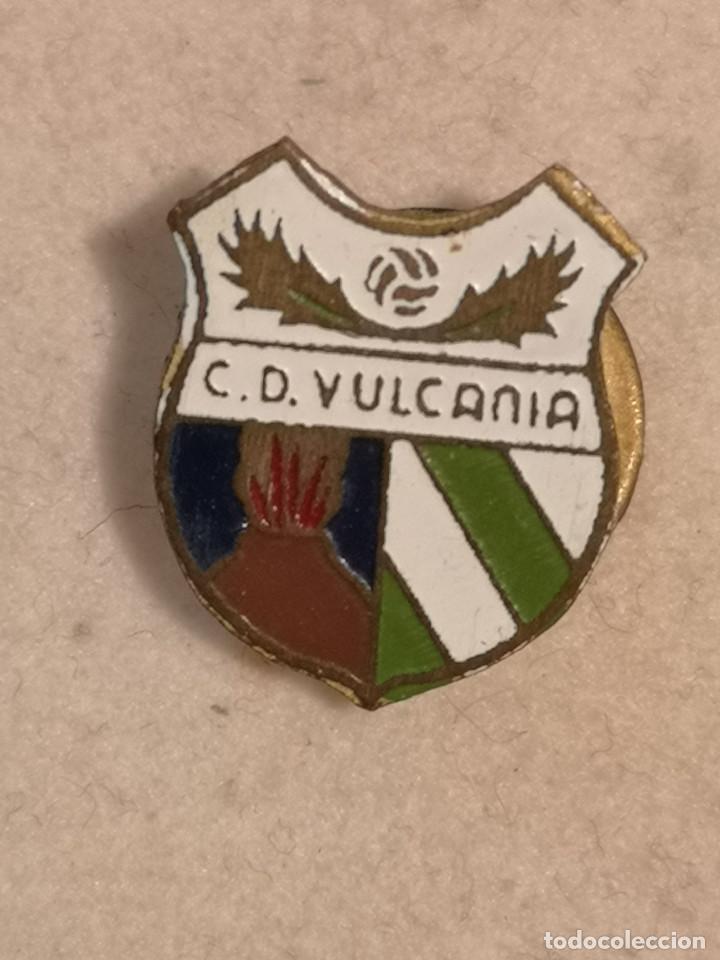 Colecionismo desportivo: PIN FUTBOL - MALLORCA - PALMA - CD VULCANIA - Solapa