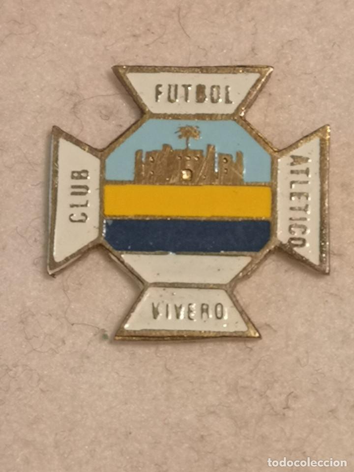 Colecionismo desportivo: PIN FUTBOL - MALLORCA - PALMA - CF ATLETICO VIVERO