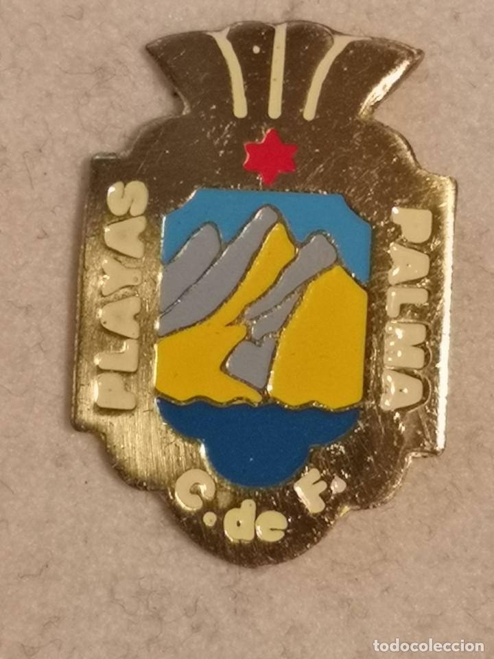 Sports collectibles: PIN FUTBOL - MALLORCA - PALMA - CF PLAYAS PALMA