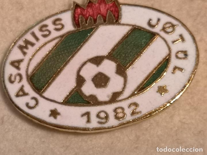 Colecionismo desportivo: PIN FUTBOL - MALLORCA - SA POBLA - CASA MISS JOTUL